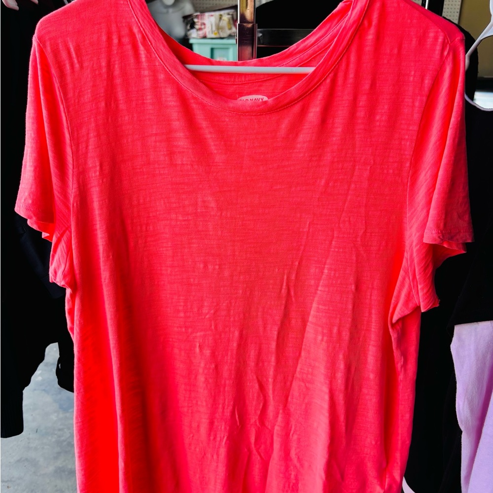 Old Navy Neon Coral Short Sleeve Tee